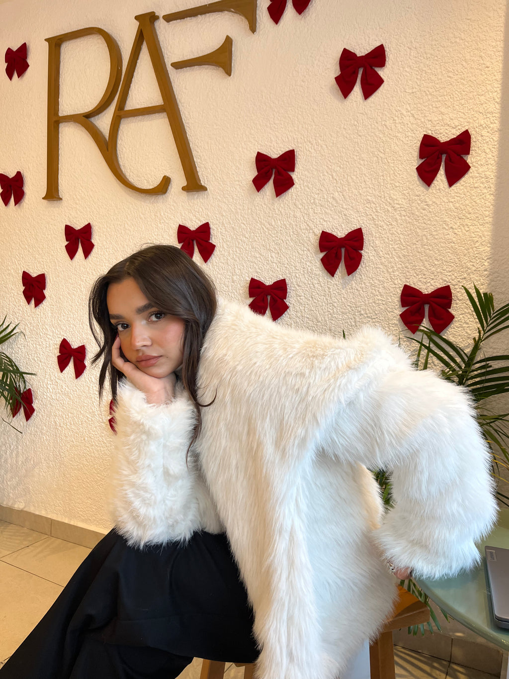 The Rich Faux
