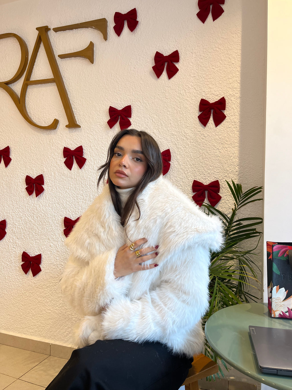 The Rich Faux
