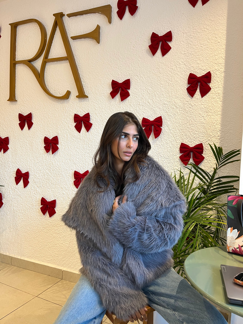 The Rich Faux