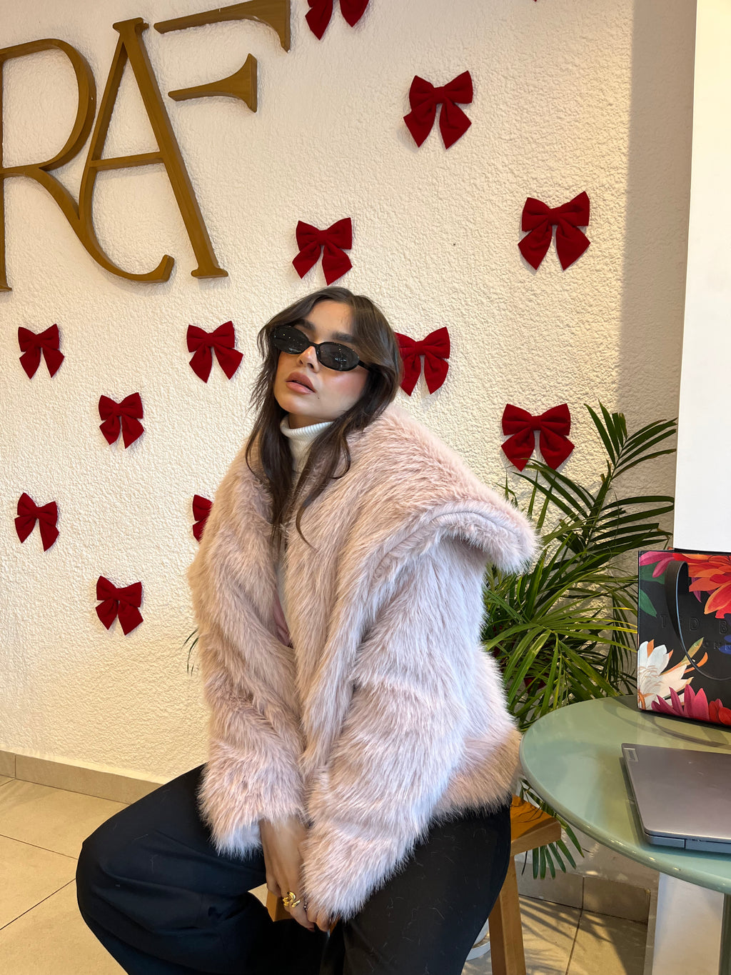 The Rich Faux